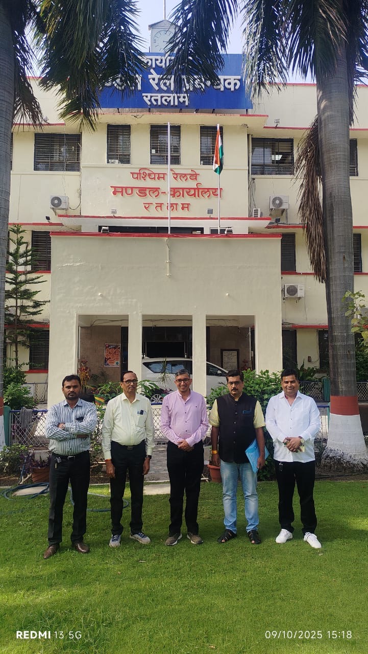 dff0b784-78f6-49c2-a3f9-ab894063ce6a