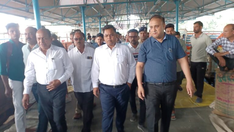 fe0709d8-64b3-4118-b11e-976f65ecd6de