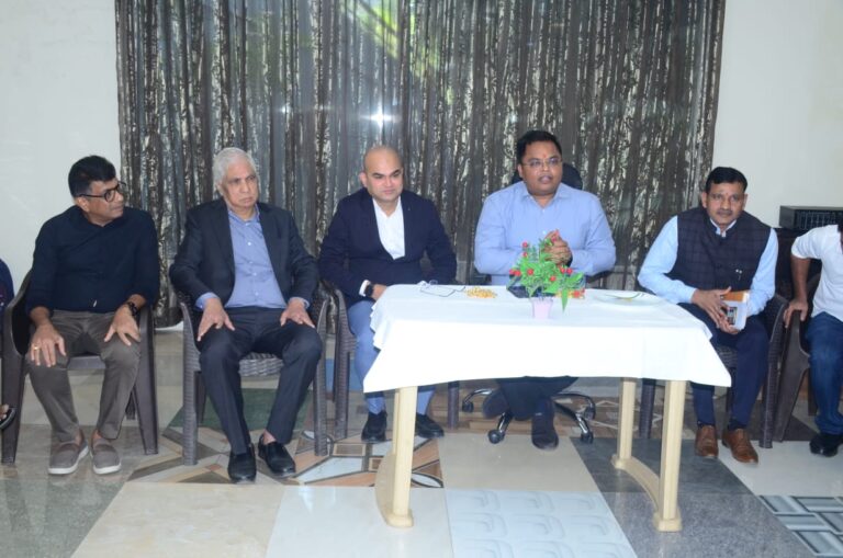 aa52956a-088f-42a5-a602-1b084e8a229d