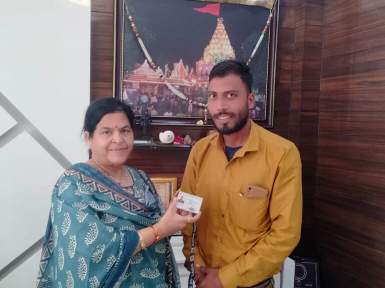 d7bac0a9-0a84-46ef-ae4d-ae8a085ca9b1