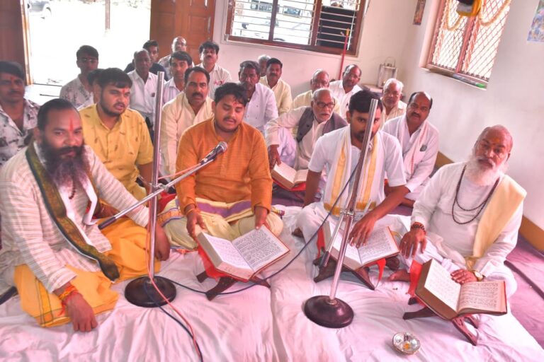 d8b235c8-b564-4f5a-b4c6-cf74a80f1c14