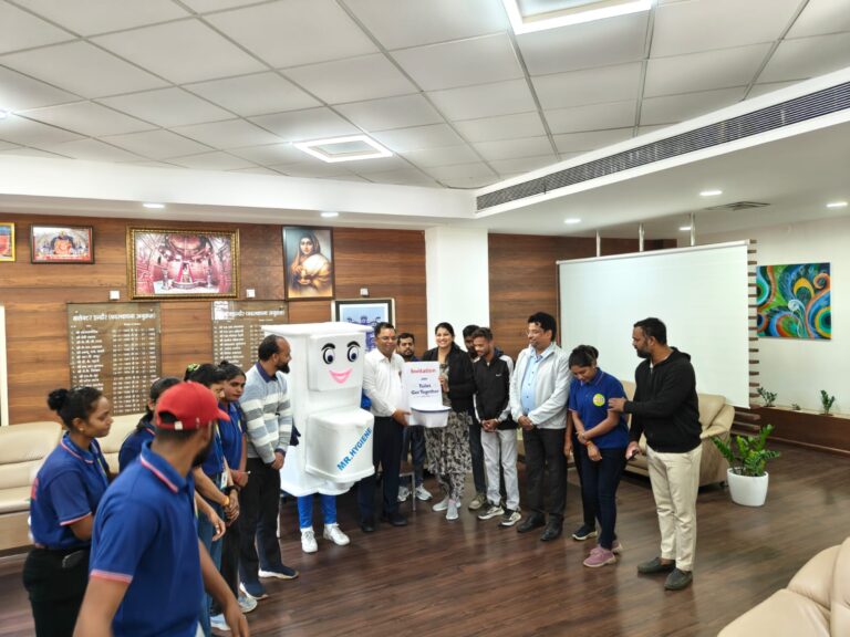 ed15ae11-5df9-4c06-95b3-8f404da44871