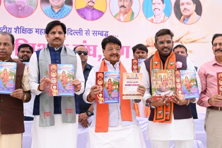 f8329778-aed6-4c35-8b51-67816dd66573