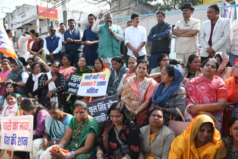 eeb81ebd-01d5-43a1-80ab-759324a0fcd9